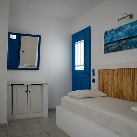 Aeraki Apartment *